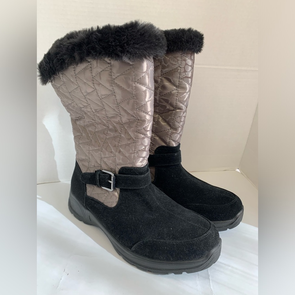 Easy Dry Womens Boots Size 9 1/2